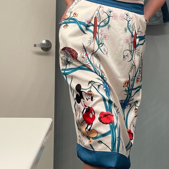 Gucci x Disney skirt - Picture 6 of 11